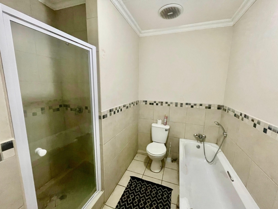 3 Bedroom Property for Sale in Waterval East North West